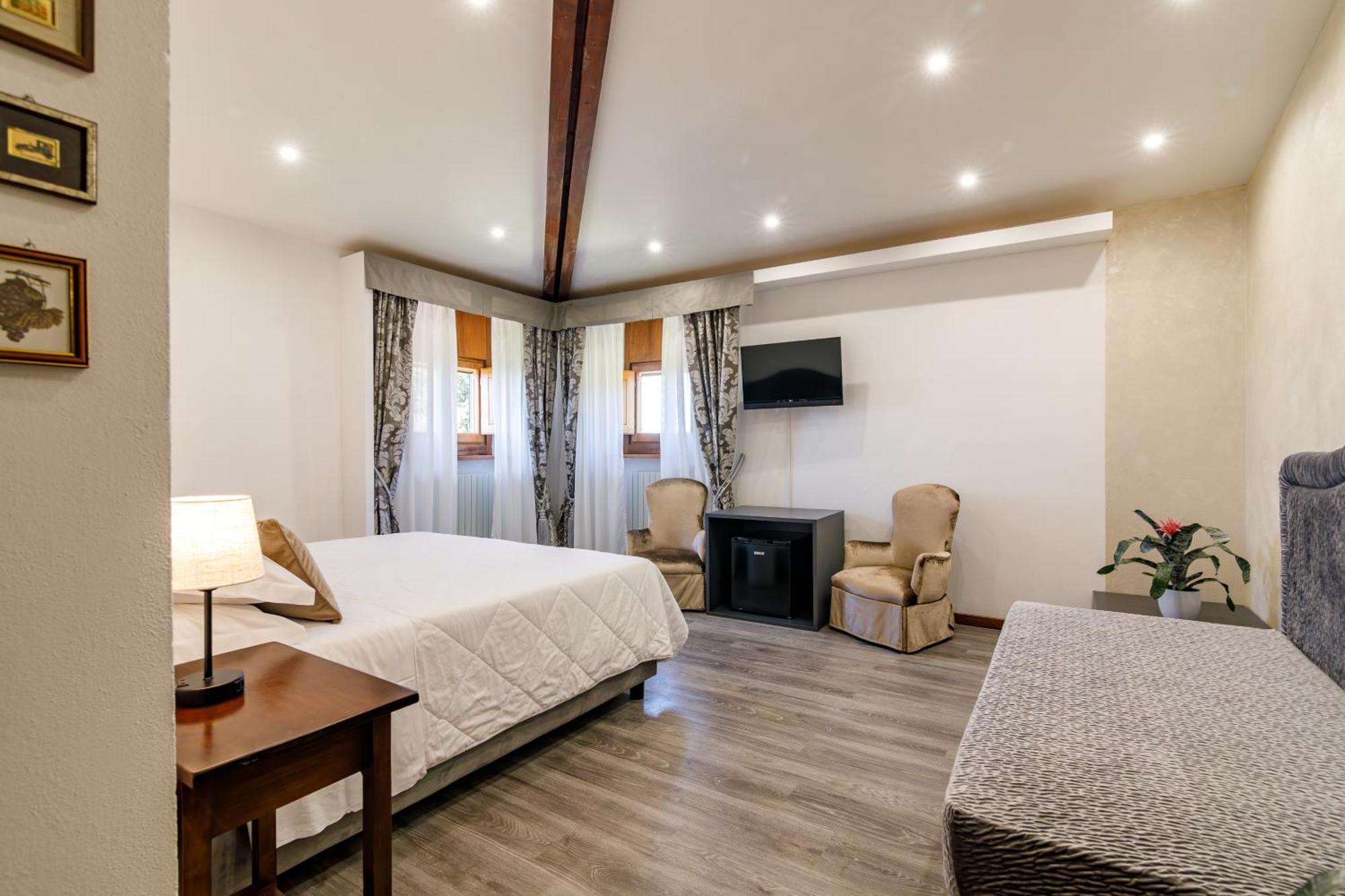 Agriturismo Villa Godenano - Pool&Restaurant Кастелина ин Шианти Экстерьер фото
